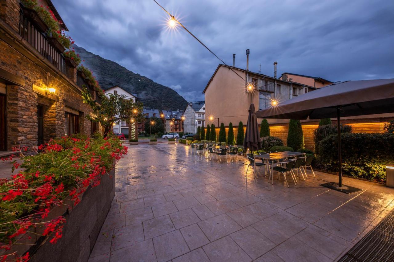 Apartaments Trainera Esterri D'Aneu Luaran gambar