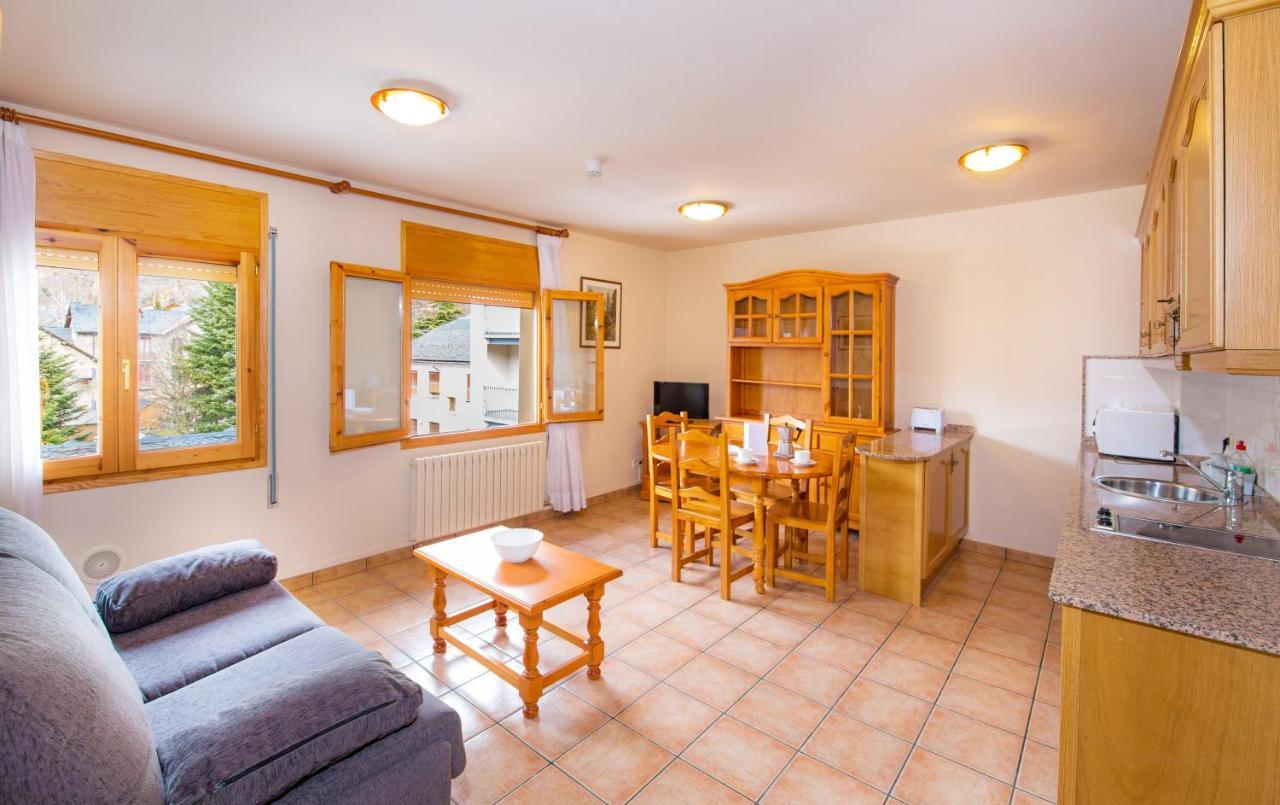 Apartaments Trainera Esterri D'Aneu Luaran gambar